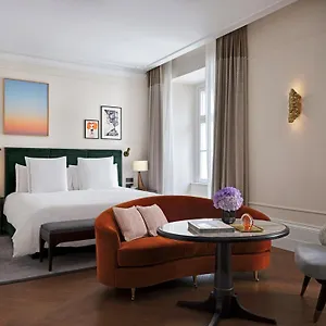 Отель Rosewood