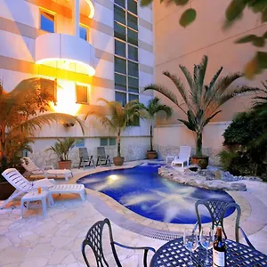 Hotel Bencoolen ***